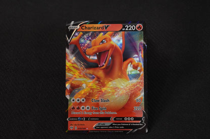 Charizard V 019/189 Darkness Ablaze TCG Pokémon Card - Near Mint