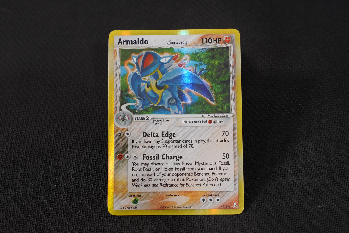 Armaldo 1/110 Holon Phantoms Holo TCG Pokémon Card - Lightly Played