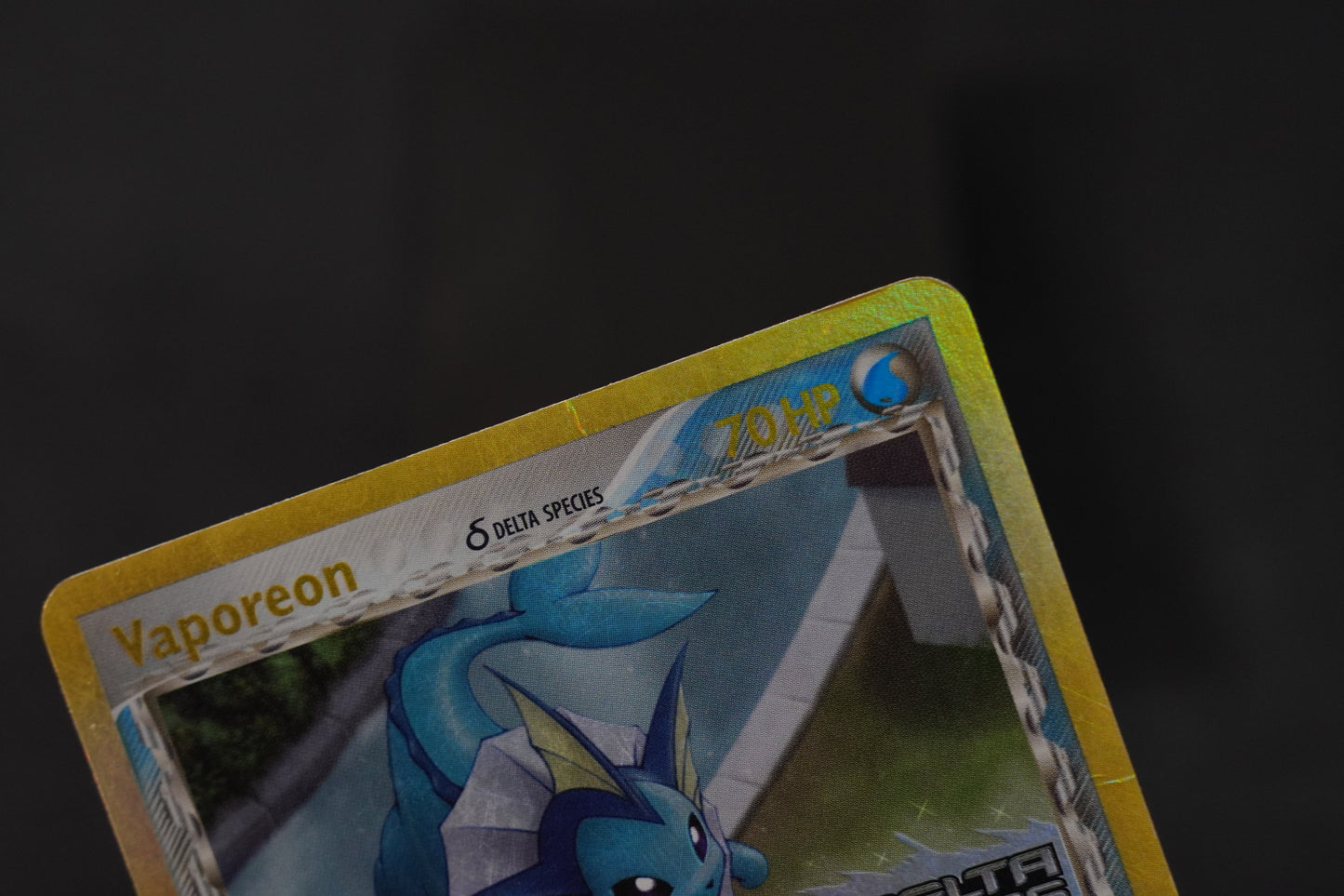 Vaporeon 18/113 EX Delta Species Reverse Holo TCG Pokémon Card - Moderately Played/D (Creased)