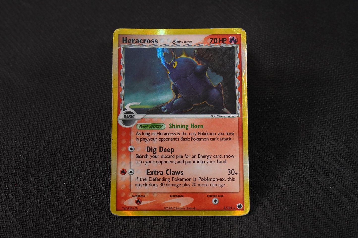 Heracross 3/101 EX Dragon Frontiers Holo TCG Pokémon Card - Heavily Played/D (Creased)