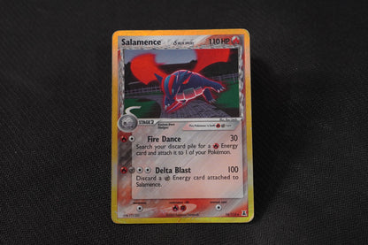 Salamence 14/113 Delta Species Holo TCG Pokémon Card - Heavily Played/D (Creased)